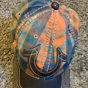 True Religion hat